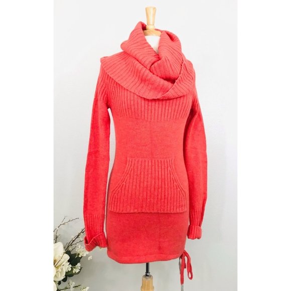Anthropologie Sweaters - Sleeping on Snow - ANTHRO - Cowlneck Tunic Sweater